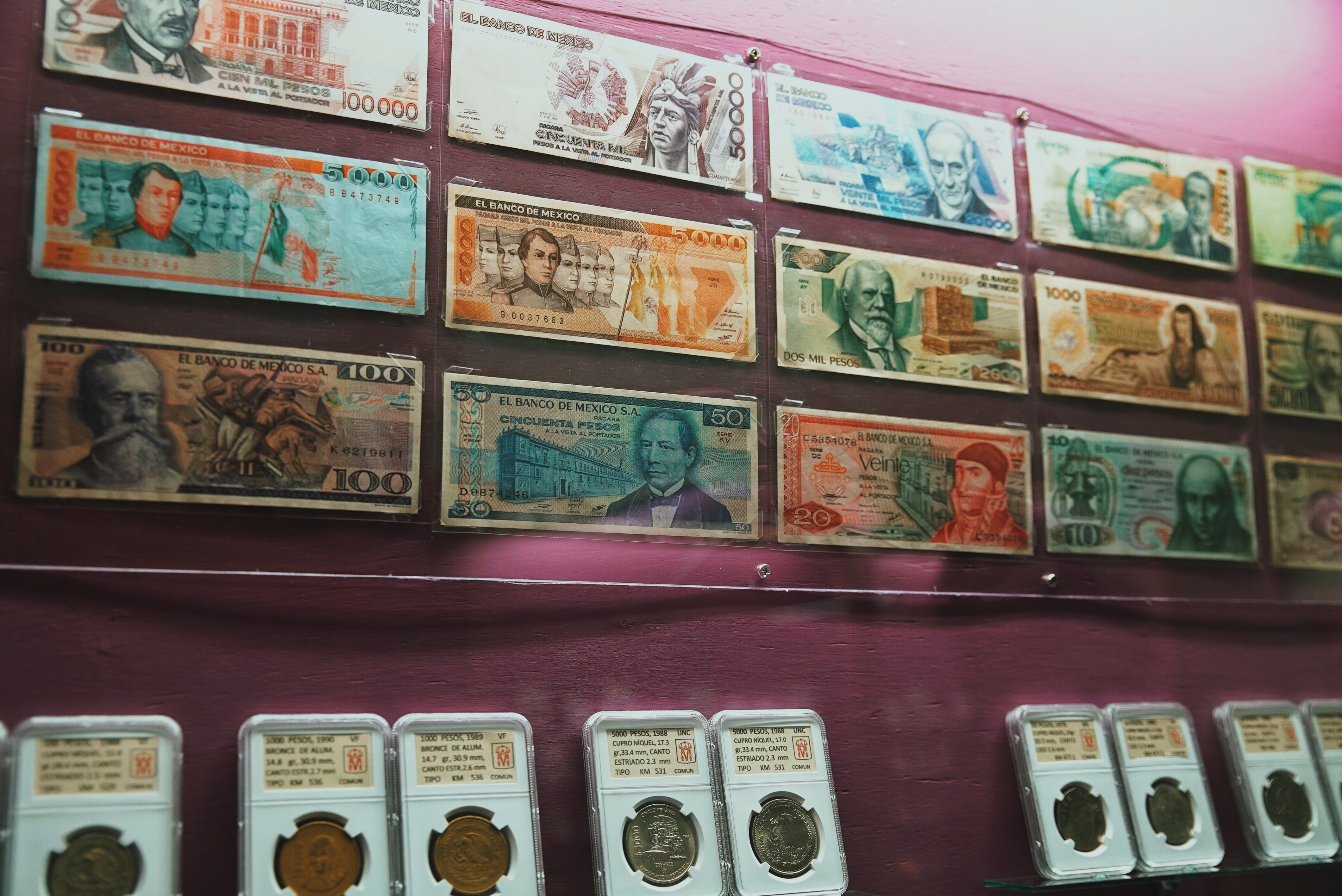 Conoce la historia de México con billetes y monedas: el nuevo museo en Guanajuato capital