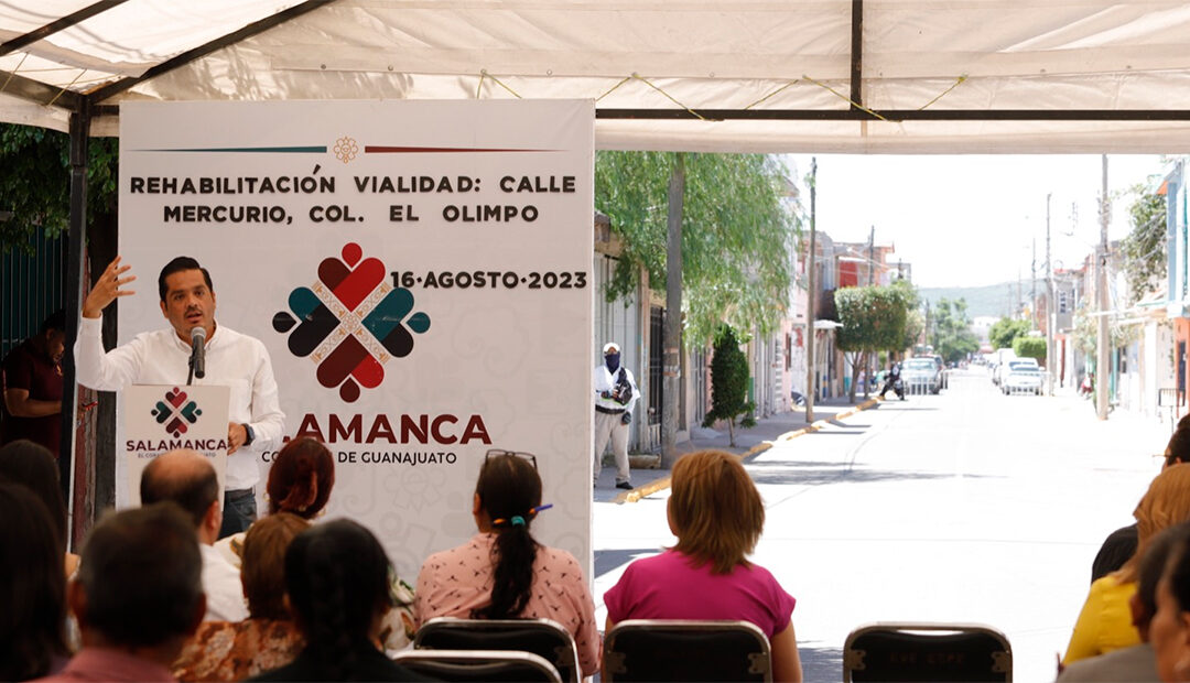 Entregan pavimentación y rehabilitación de cuatro importantes calles en Salamanca