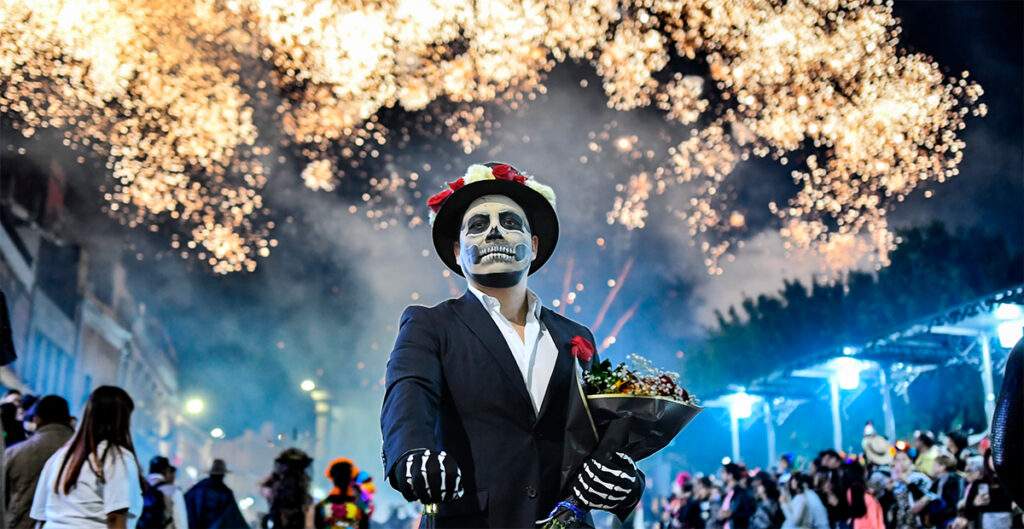 Guanajuato se engalana para el sexto Festival del Día de Muertos