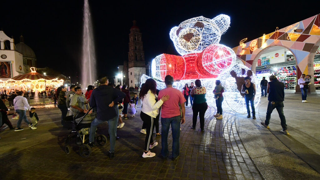 Irapuato Brilla con la Villa Navideña 2024