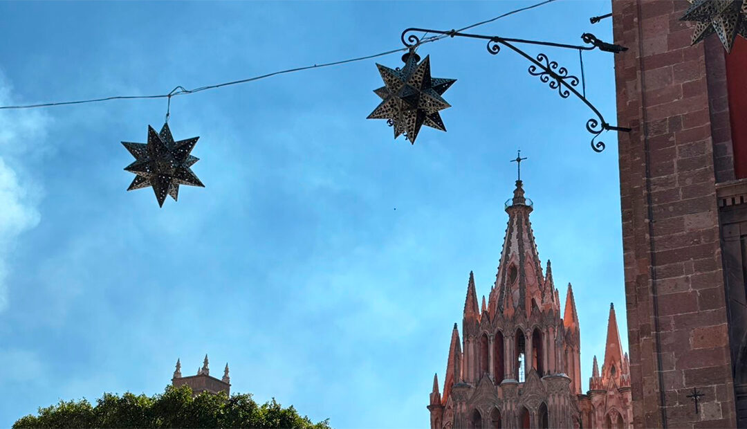 San Miguel de Allende: Luces, Tradición y Artesanía para una Navidad Inolvidable