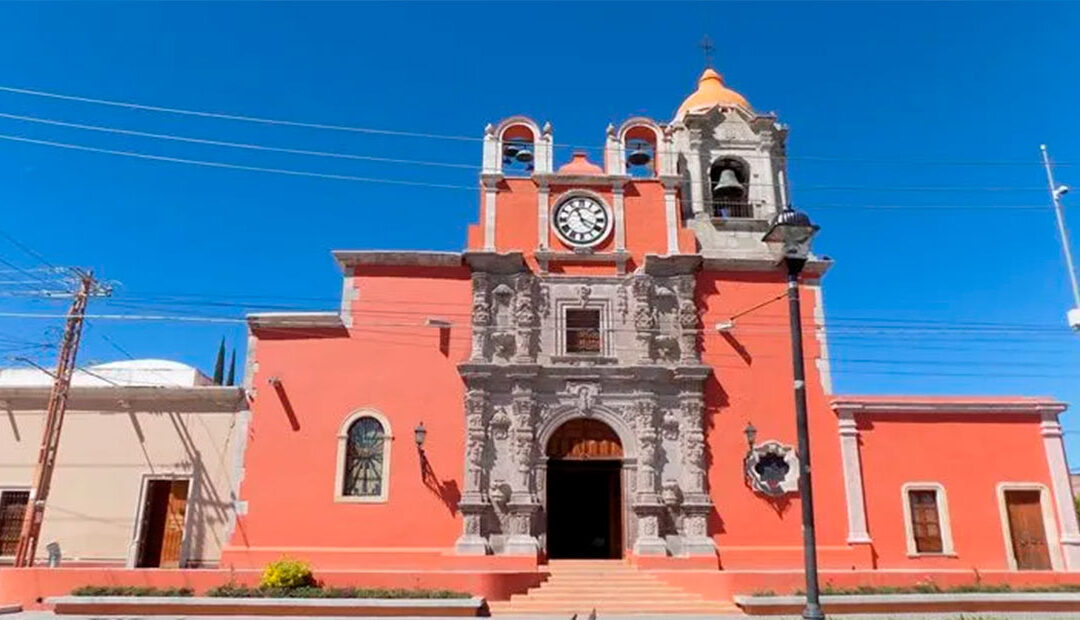 🕛Reloj monumental con más de 165 años de historia sigue marcando el tiempo en Manuel Doblado