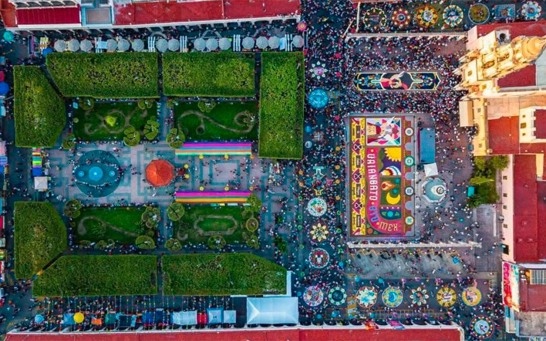 Uriangato iluminará nuevamente sus calles con tapetes monumentales en la Octava Noche