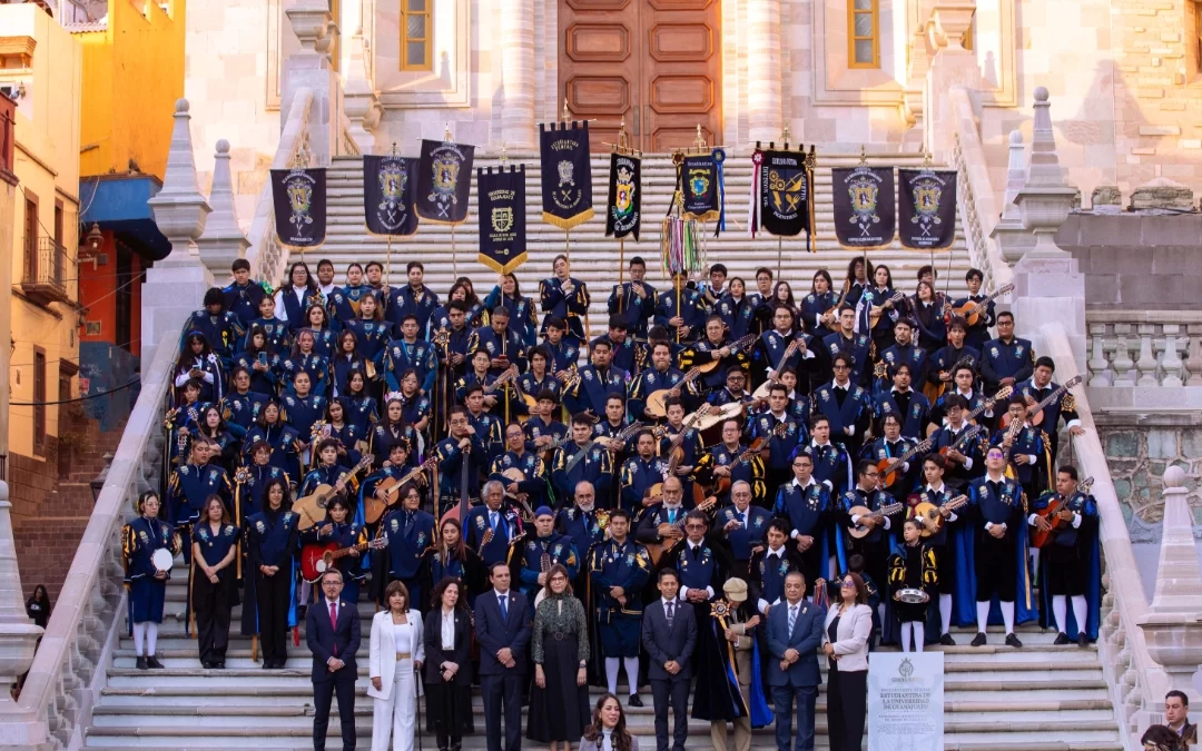 La Estudiantina de la Universidad de Guanajuato es declarada Patrimonio Cultural Intangible del Estado