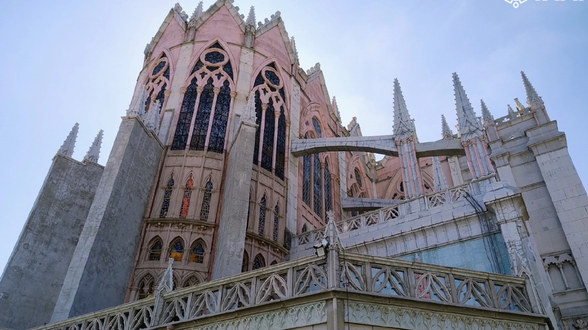 expiatorio leon