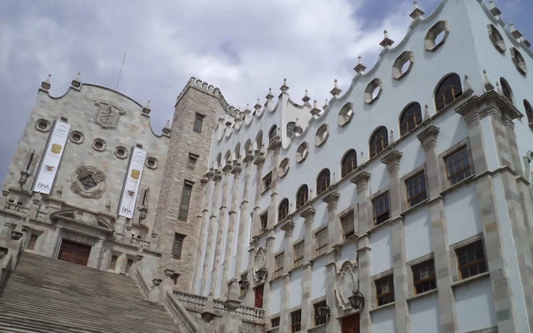 Universidad de Guanajuato: el majestuoso ícono arquitectónico que resguarda casi tres siglos de historia