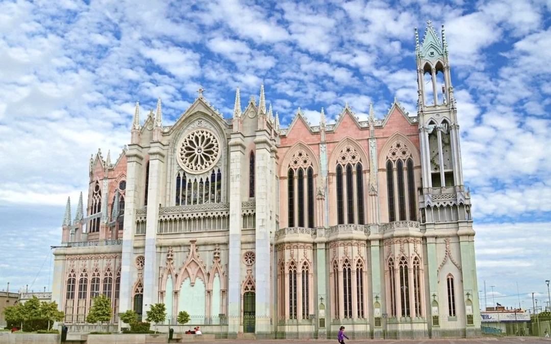 Templo Expiatorio de León, un siglo de historia y uno de los grandes íconos de la arquitectura neogótica en México