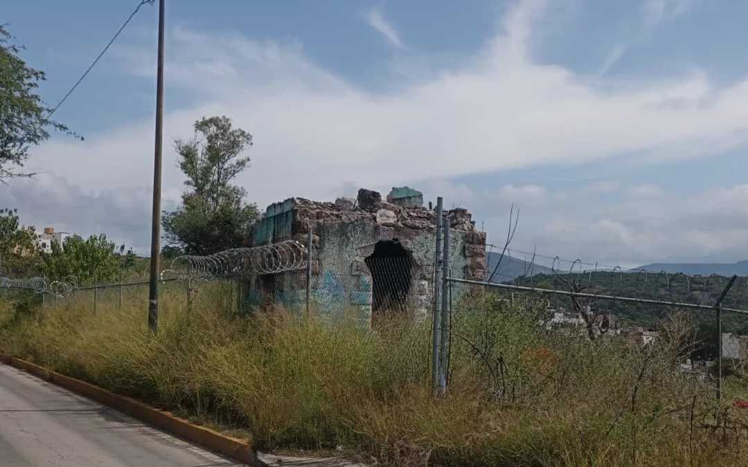 Entre ruinas y olvido: la historia del ferrocarril que llegó a Marfil, Guanajuato